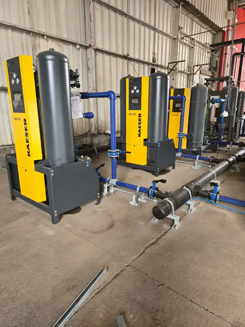 Fila de secadores de aire con matriz de aluminio — proyecto Prolain