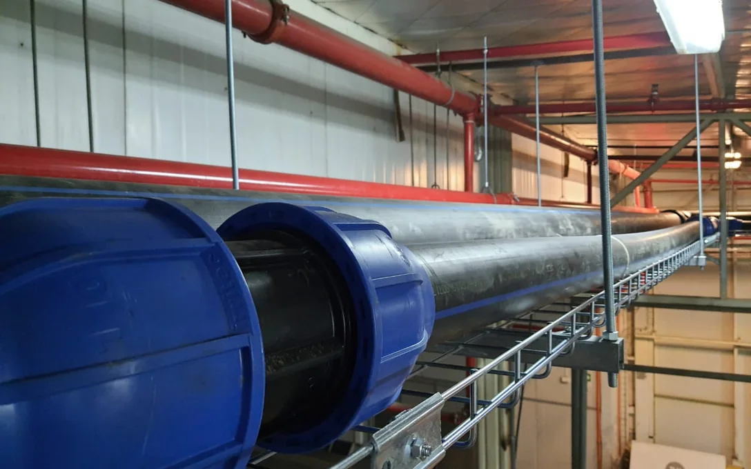 Red de agua en HDPE con uniones de compresión — proyecto Prolain